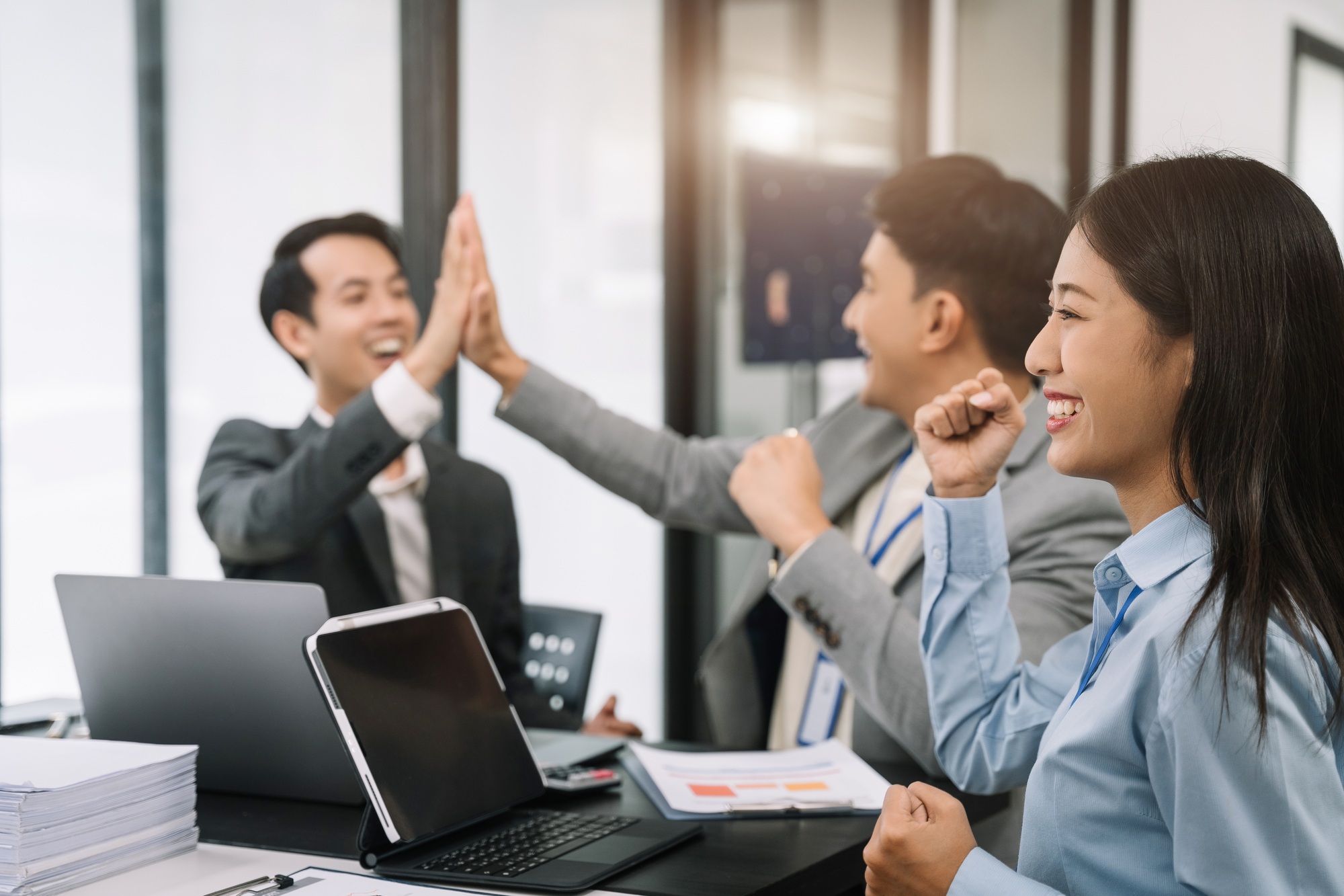 Asian business people working as a good team in the office. Successful teamwork